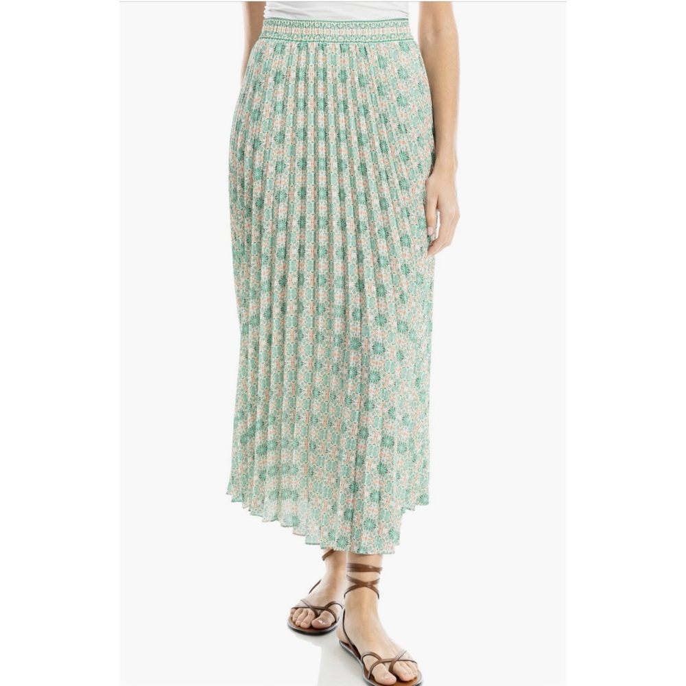 NEW Max Studio Pleated A-Line Skirt